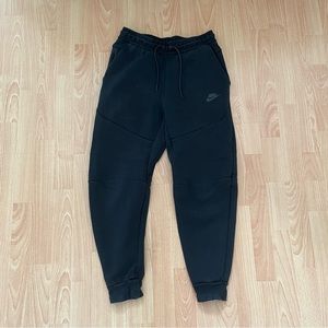 Nike Tech Fleece Pants